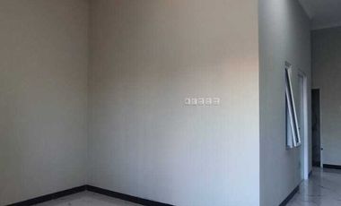 Rumah 2 lantai (brand new) simprug di poris, cluster, bebas banjir