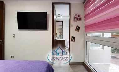 Vende Casa Amoblada 3d 4b 2e - Sector Peñalolén - Santiago