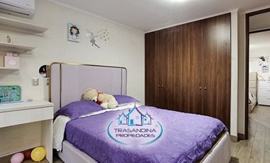 Vende Casa Amoblada 3d 4b 2e - Sector Peñalolén - Santiago