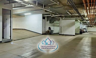 Vende Casa Amoblada 3d 4b 2e - Sector Peñalolén - Santiago
