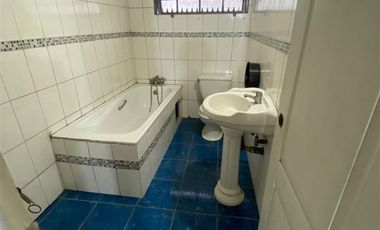 Casa en Venta en Gran Avenida Paradero 18 Metro Lo Ovalle Colon