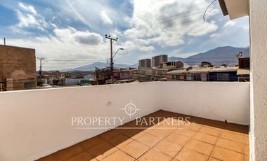 Venta Casa con dos locales comerciales Sector Jardines del Norte