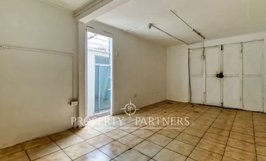 Venta Casa con dos locales comerciales Sector Jardines del Norte