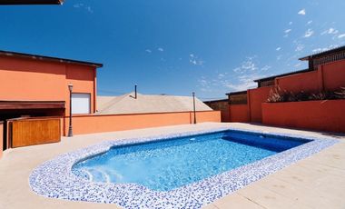 VENDO CASA  EN JARDINES DEL SUR DE LA CIUDAD DE ANTOFAGASTA