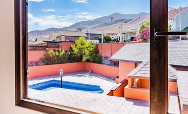 VENDO CASA  EN JARDINES DEL SUR DE LA CIUDAD DE ANTOFAGASTA