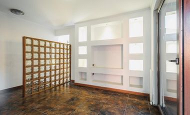 VENDO CASA  EN JARDINES DEL SUR DE LA CIUDAD DE ANTOFAGASTA