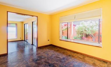 VENDO CASA  EN JARDINES DEL SUR DE LA CIUDAD DE ANTOFAGASTA