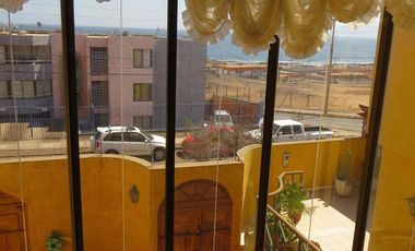 VENDO CASA  JARDINES DEL SUR DE LA CIUDAD DE ANTOFAGASTA