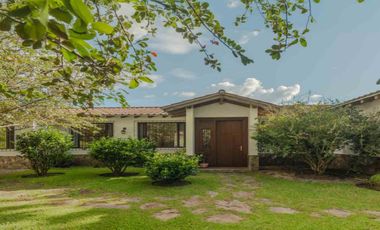 🏡 CASA EN VENTA UBICADA EN EL RETIRO SECTOR FIZEBAD