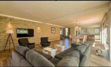 MODERNO CHALET EN VENTA