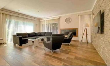 MODERNO CHALET EN VENTA