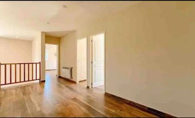 MODERNO CHALET EN VENTA