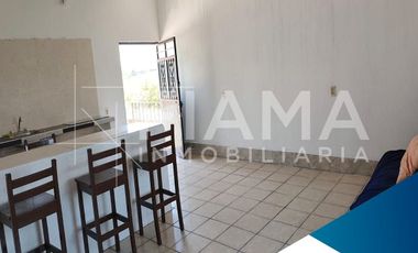 CASA EN VENTA A UNA CUADRA DE BLVD. MATANCHEN, NAY. (EN)