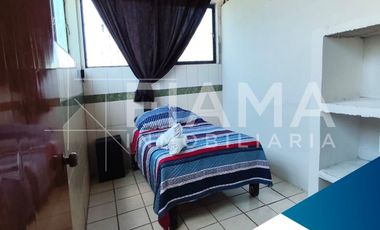 CASA EN VENTA A UNA CUADRA DE BLVD. MATANCHEN, NAY. (EN)