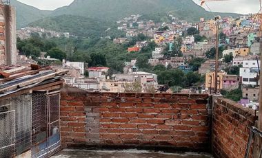 CASA EN RENTA EN EL CENTRO DE GUANAJUATO