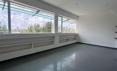 Local Comercial en Renta - Frente a Galerías Metepec