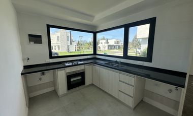 Casa en venta en Barrio Rumenco Joven