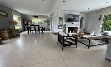 Casa en alquiler en Arenas del Sur