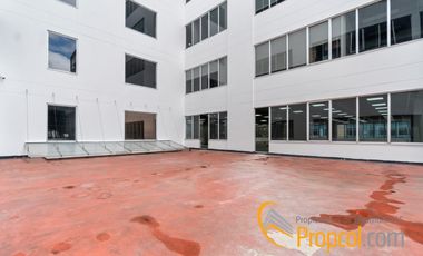 OFICINA CON TERRAZA EN ARRIENDO, CHICO