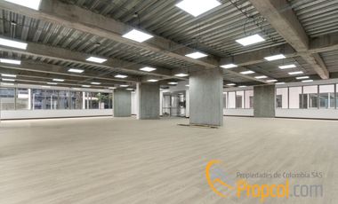 OFICINA CON TERRAZA EN ARRIENDO, CHICO