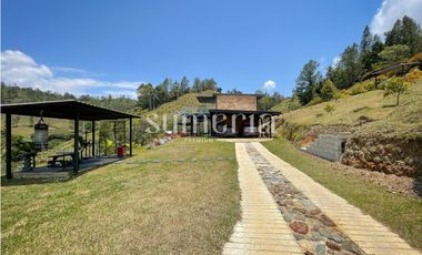 Casa campestre en vereda de El Retiro