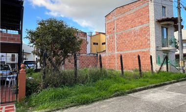 VENTA DE LOTE EN MARINILLA 