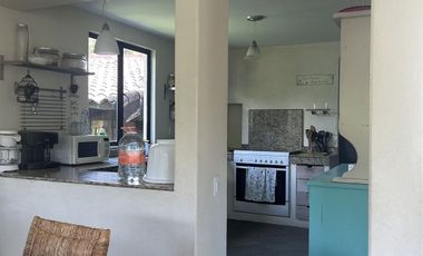 Conjunto de 3 casas en Venta en Malinalco