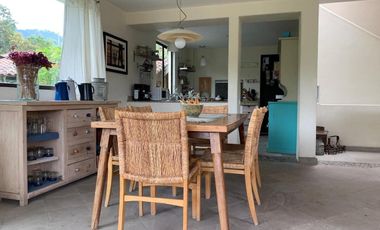 Conjunto de 3 casas en Venta en Malinalco