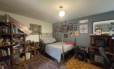 Casa en Teca en calle cerrada