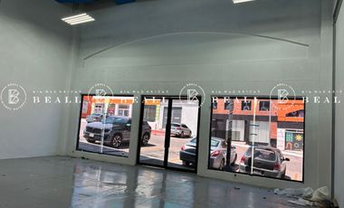 LOCAL COMERCIAL EN  PLAZA  SAN ANGEL