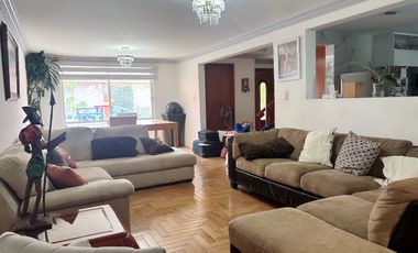 Venta Casa 4 recamaras en Jardines de Bellavista