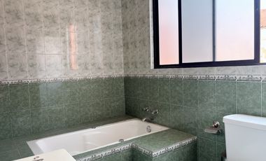 Venta Casa 4 recamaras en Jardines de Bellavista