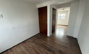 Venta de Departamento en Conjunto Habitacional Izcalli San Mateo