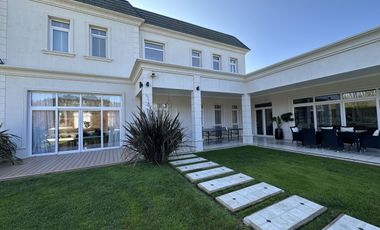 Casa en venta en Barrio Rumenco