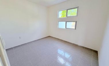 Casa en venta en Veracruz de un piso en Col. Jardines de Medellín Veracruz