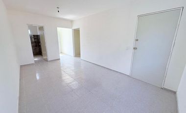 Casa en venta en Veracruz de un piso en Col. Jardines de Medellín Veracruz