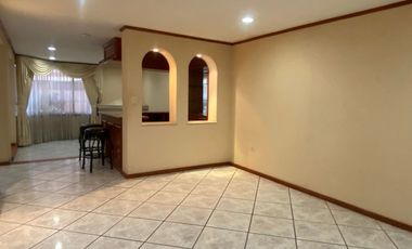 Casa en Venta en Puebla, Arboledas de San Ignacio.