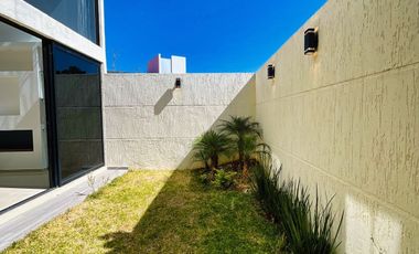 CASA EN RENTA EN LOMALTA TRES MARIAS, MORELIA