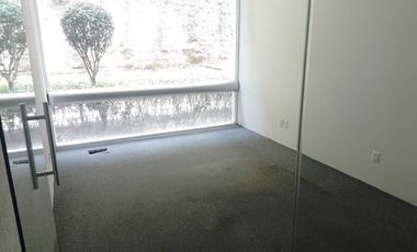 BOSQUES DE LA LOMAS BONITA OFICINA EN RENTA