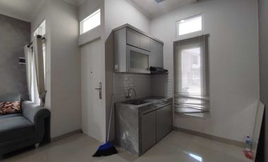 Rumah 2 lantai Modern bergaya Eropa harga Murah di cempaka putih jakarta pusat