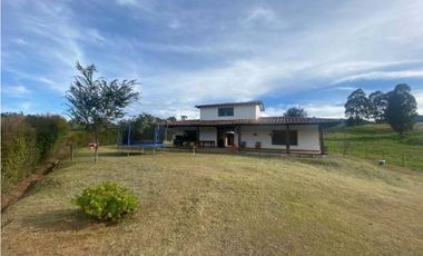 CASA FINCA PARA LA VENTA EN SAN PEDRO DE LOS MILAGROS