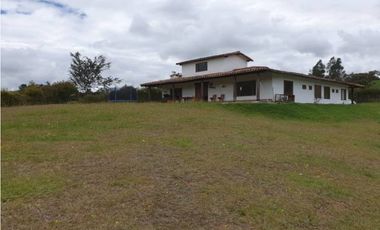 CASA FINCA PARA LA VENTA EN SAN PEDRO DE LOS MILAGROS