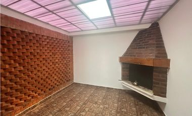 SE VENDE CASA EN CHIA