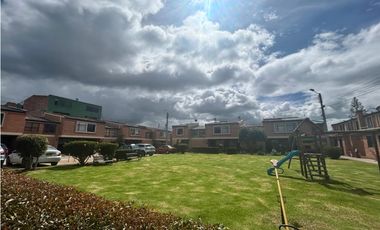 SE VENDE CASA EN CHIA