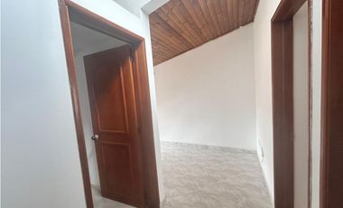 SE VENDE CASA EN CHIA