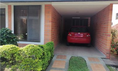 ARRIENDO CASA CAMPESTRE EN CHINCHINA, CALDAS | ARRIENDOS