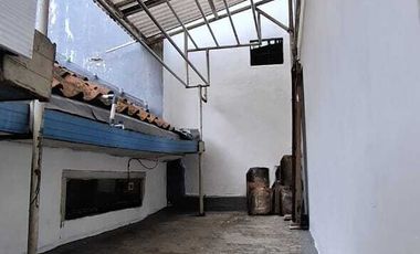 Disewakan Rumah di Pusat Kota Bandung daerah sayap pasirkaliki