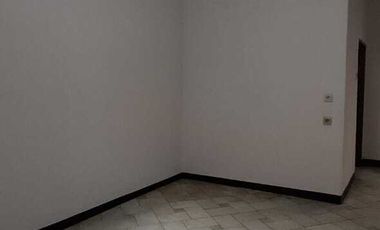 Disewakan Rumah di Pusat Kota Bandung daerah sayap pasirkaliki