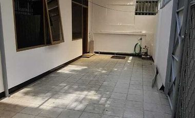 Disewakan Rumah di Pusat Kota Bandung daerah sayap pasirkaliki