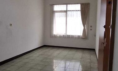 Disewakan Rumah di Pusat Kota Bandung daerah sayap pasirkaliki